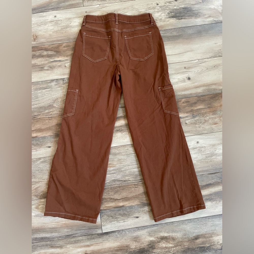 Brown cargo wide leg pants - Picture 2 of 2